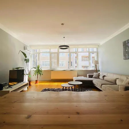 Luxury At The Heart Of Nisantasi 아파트 이스탄불